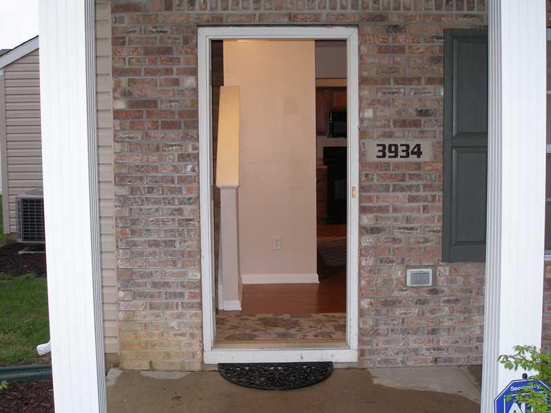 3934 Lincoln Road Indianapolis, IN 46228 - Photo 3 of 24
