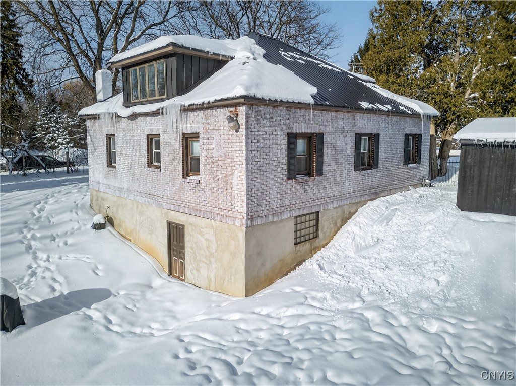 1315 Cold Springs Road Salina, NY 13090 - Photo 45 of 46 View of the back of the home. Step right in your