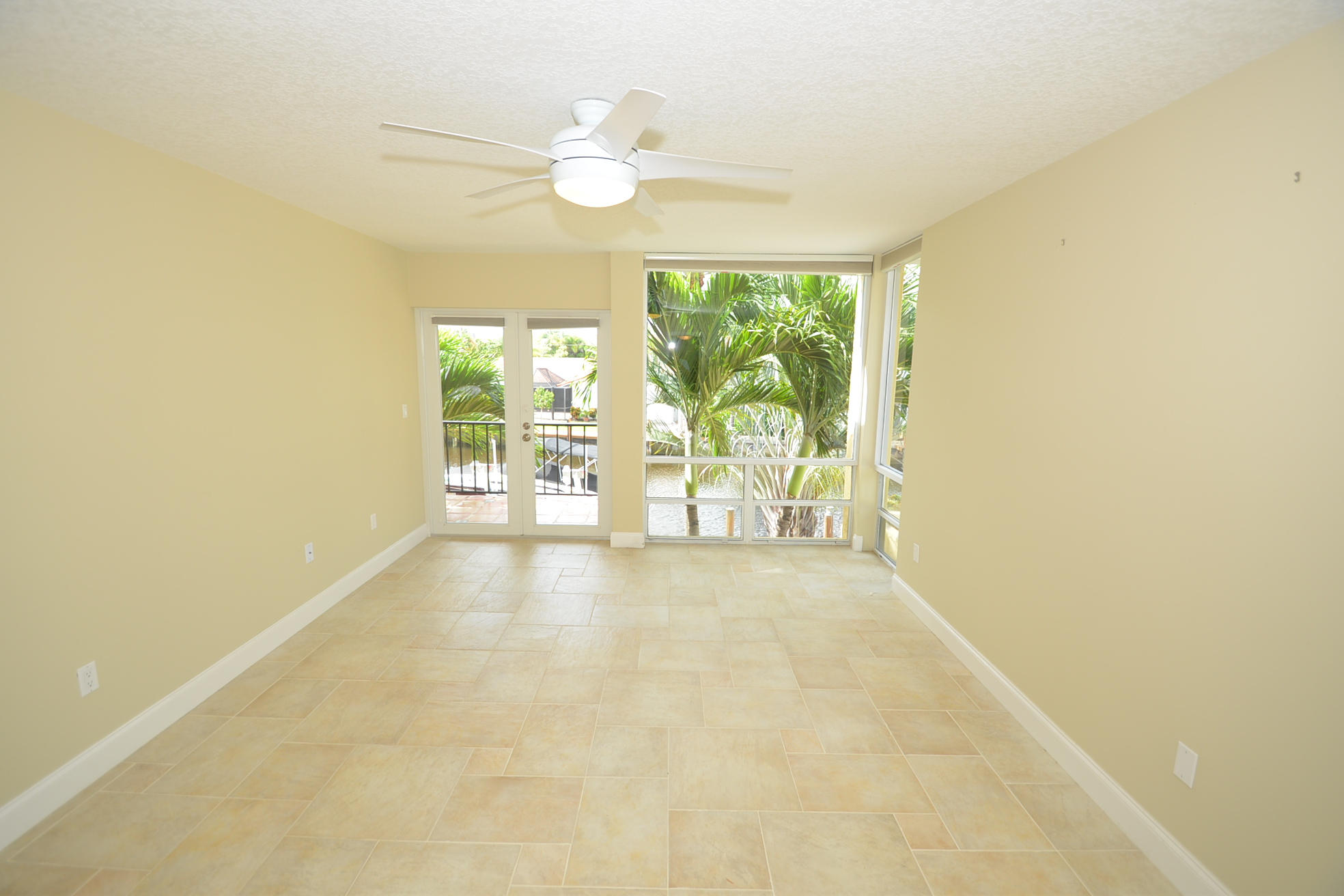 780 Jeffery Street, Unit 4 Boca Raton, FL 33487 - Photo 31 of 38 DSC_3215