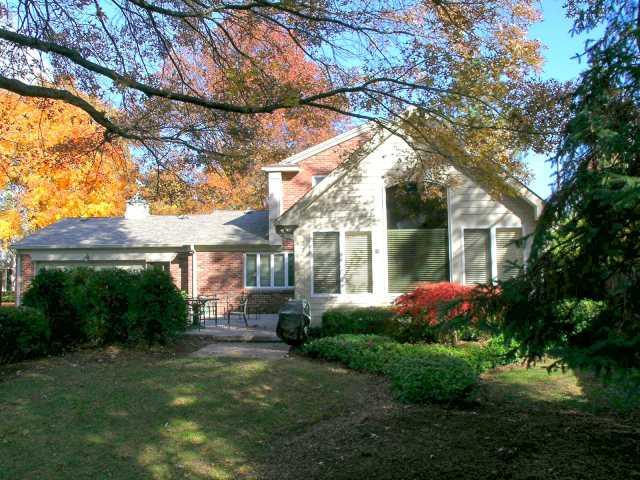 7202 Merriam Road Indianapolis, IN 46240 - Photo 11 of 12 Gallery Image 11