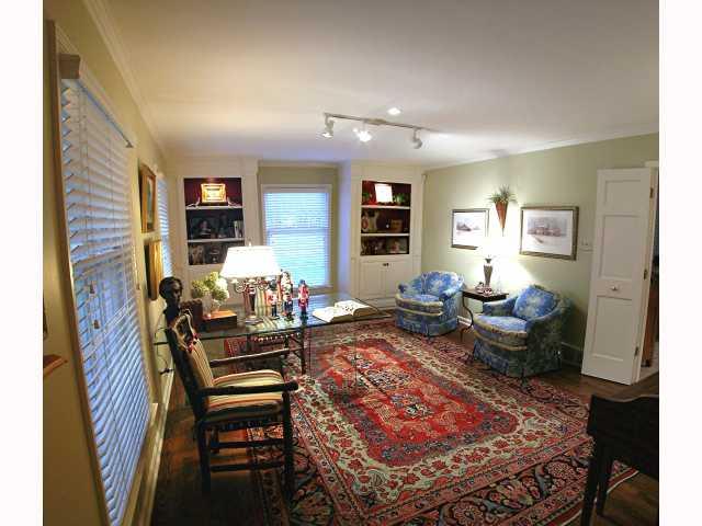 7202 Merriam Road Indianapolis, IN 46240 - Photo 3 of 12 Gallery Image 3