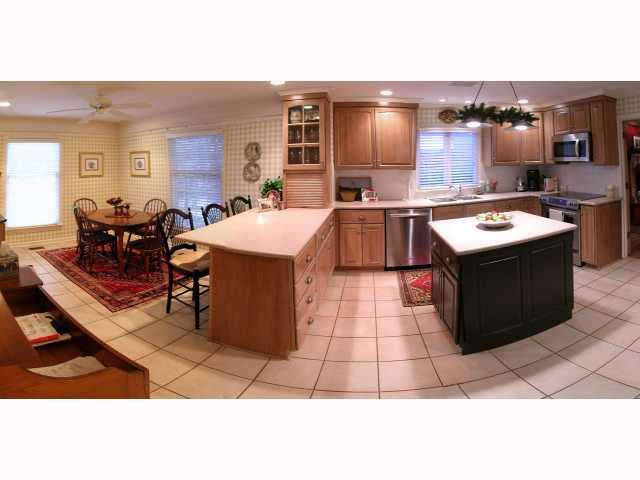 7202 Merriam Road Indianapolis, IN 46240 - Photo 4 of 12 Gallery Image 4
