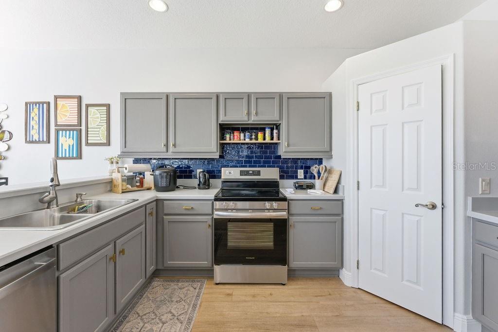 1338 Southwest 161st Place Ocala, FL 34473 - Photo 11 of 88