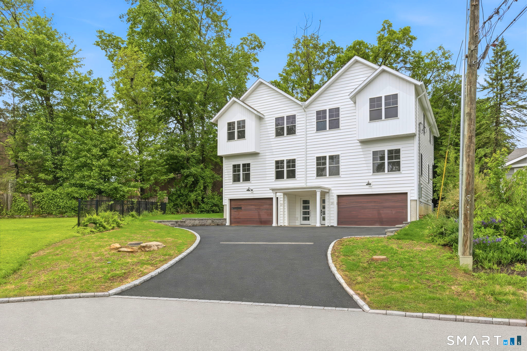29 Suzanne Circle Fairfield, CT 06825 - Photo 1 of 1 Welcome home to 29 Suzanne Circle.