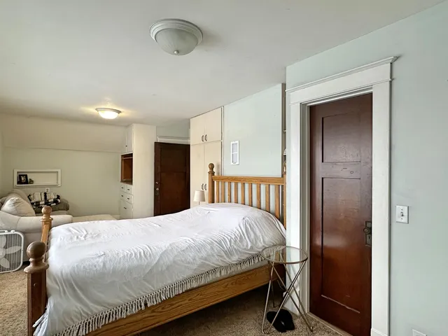 $400,000 | 326 South Wisconsin Street, Janesville, WI 53545