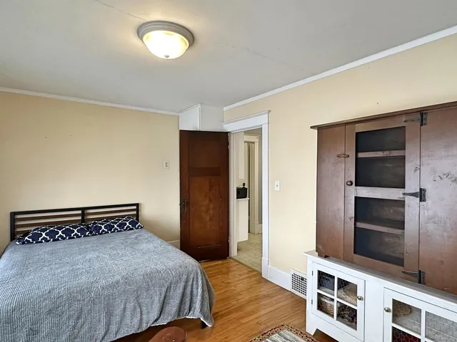 $400,000 | 326 South Wisconsin Street, Janesville, WI 53545