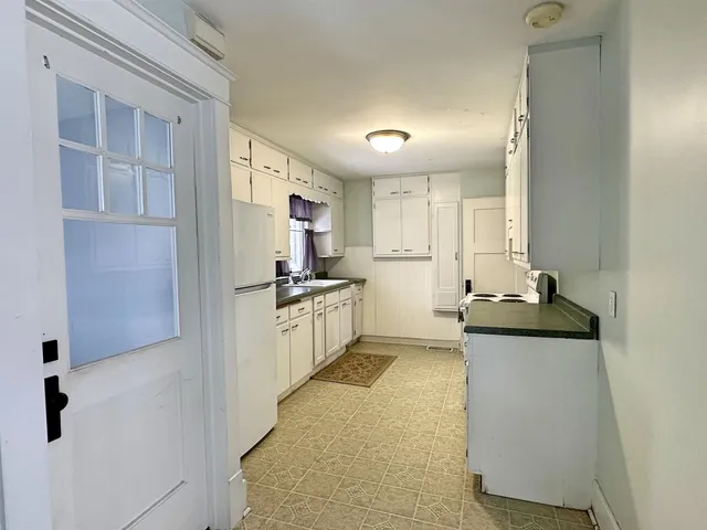 $425,000 | 326 South Wisconsin Street, Janesville, WI 53545