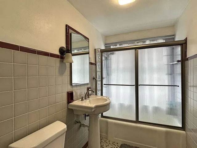 $400,000 | 326 South Wisconsin Street, Janesville, WI 53545