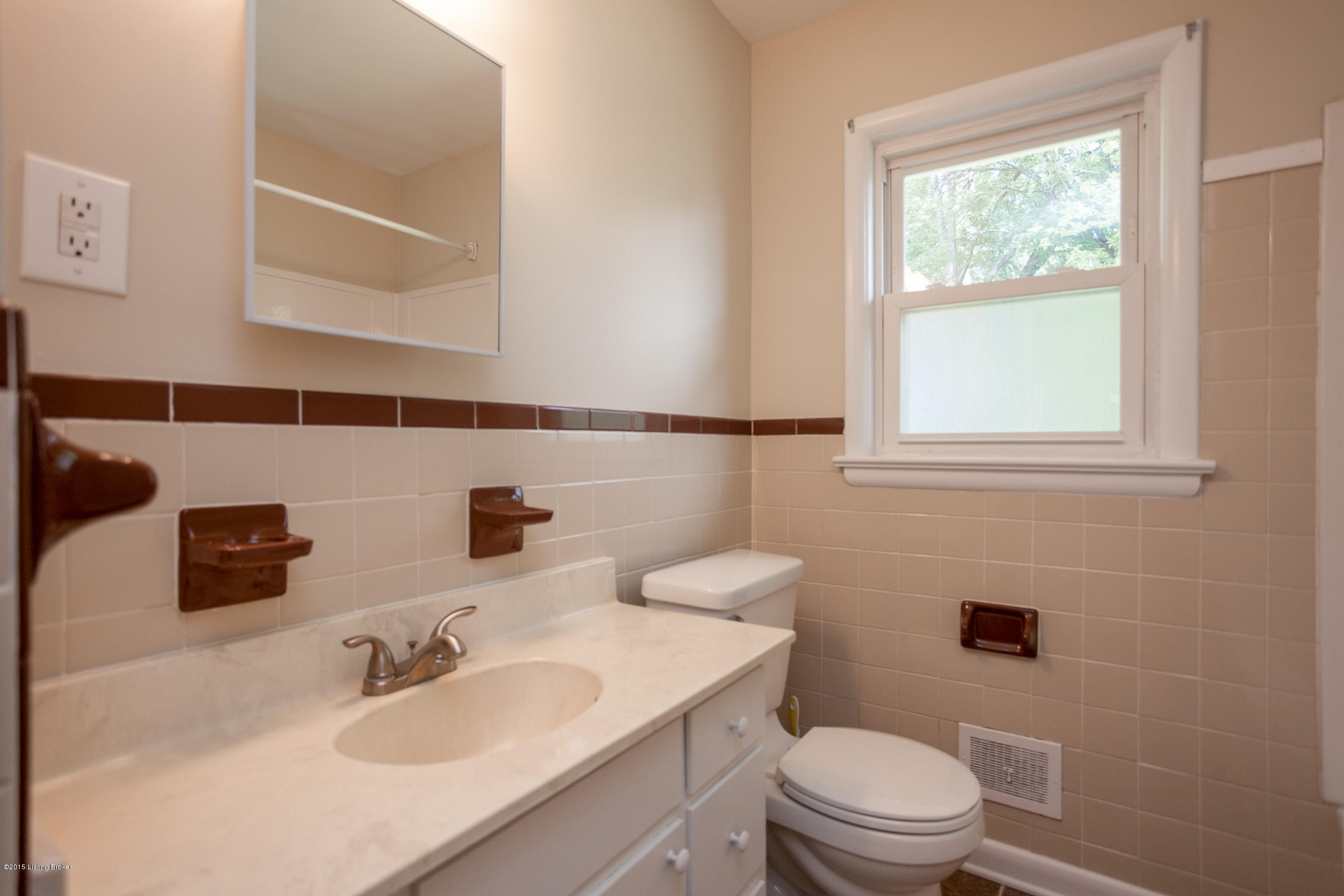 5413 Layne Road Louisville, KY 40219 - Photo 17 of 21 Beautiful tile floors in full bath