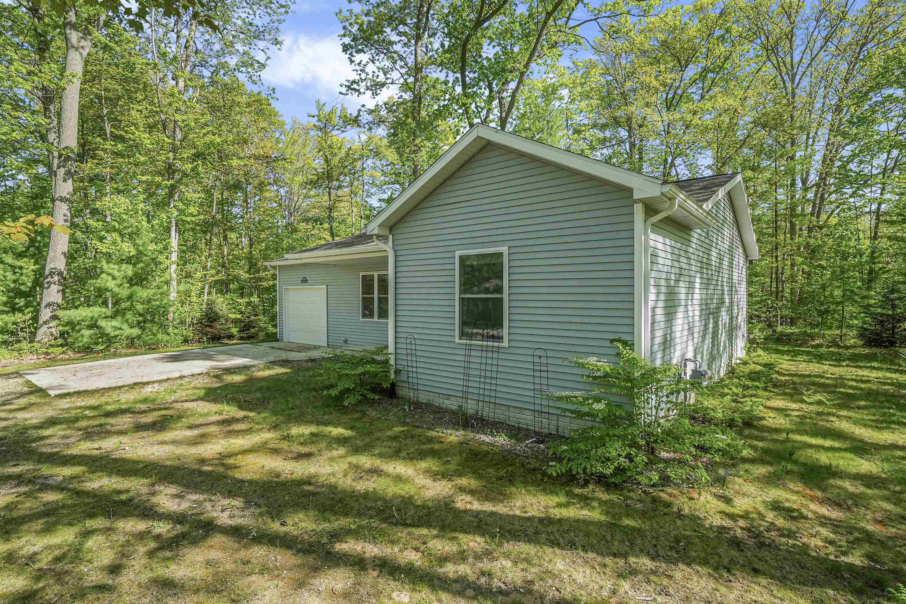 8788 Cedar Ridge Lane Fife Lake, MI 49633 - Photo 18 of 43
