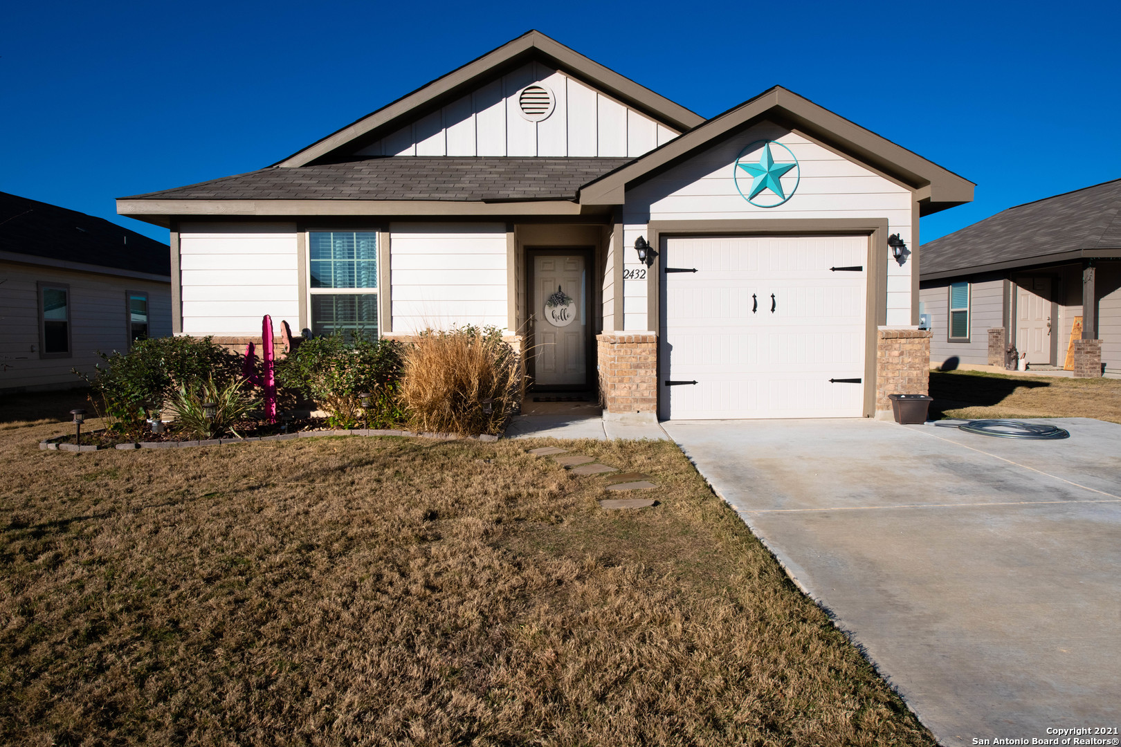 2432 Ranger Pass Seguin, TX 78155 - Photo 1 of 1 Gallery Image 1