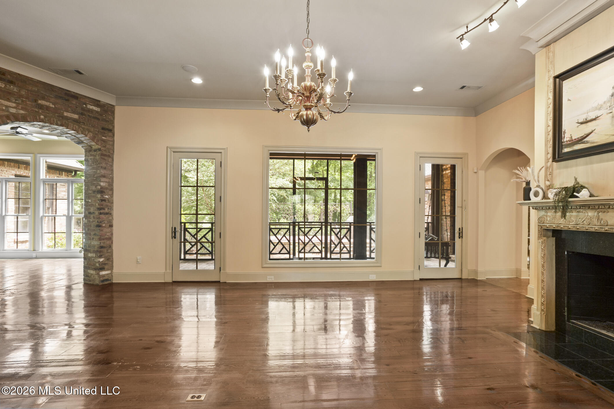 130 Bridgewater Crossing Ridgeland, MS 39157 - Photo 11 of 48 130 Bridgewater Crossing-29