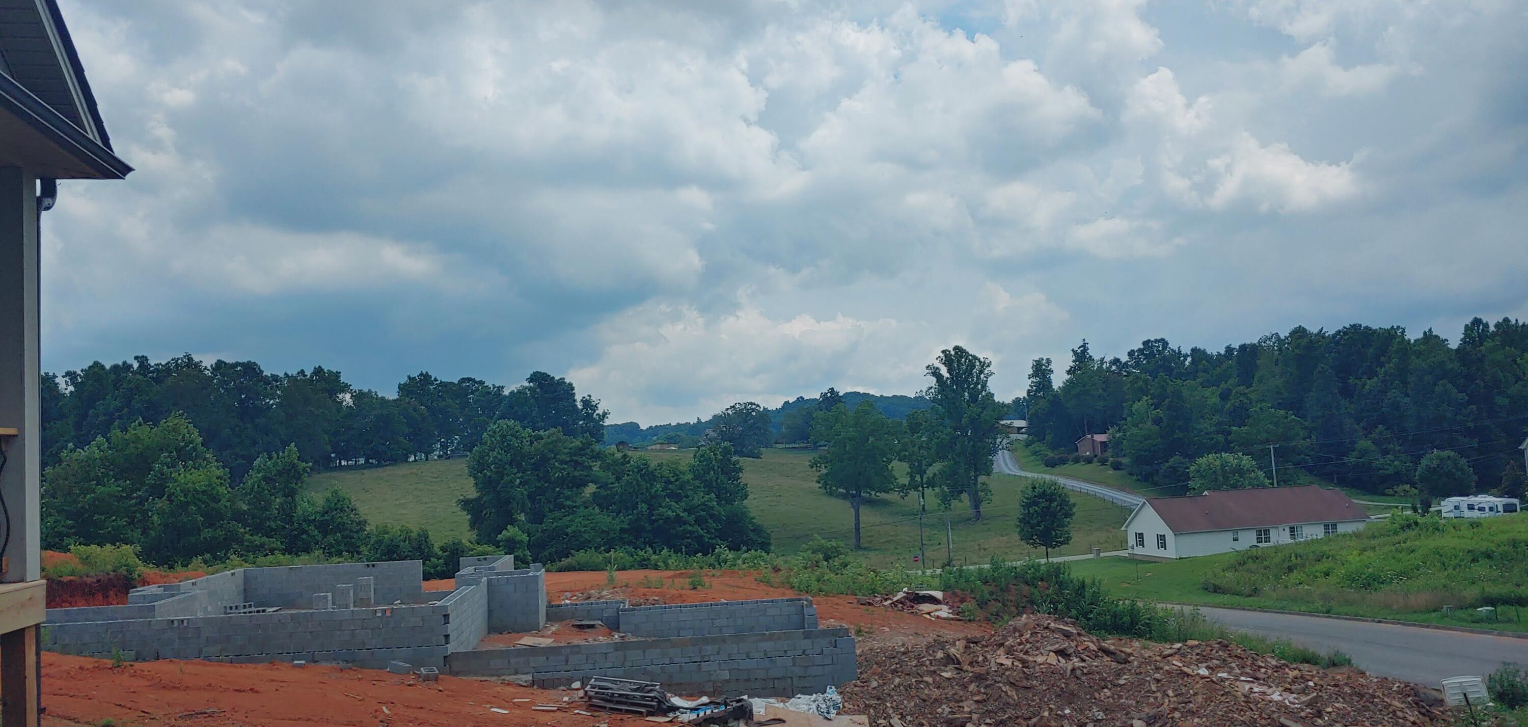 728 Pasture Ridge Road Piney Flats, TN 37686 - Photo 4 of 30 0709211435_HDR