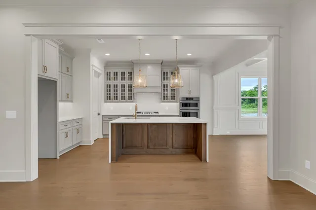 $1,049,000 | 7201 Denton Drive, Bell Buckle, TN 37020