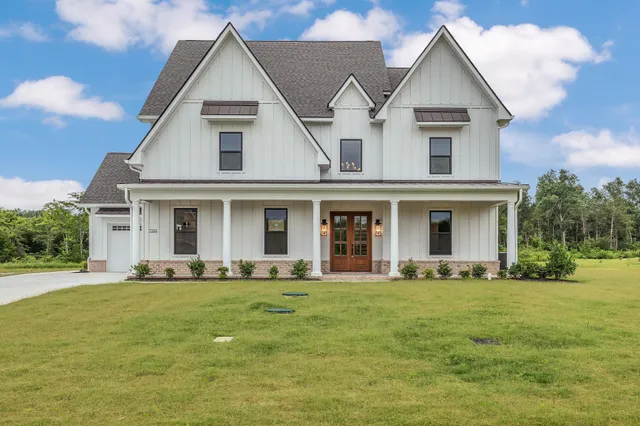 $1,049,000 | 7201 Denton Drive, Bell Buckle, TN 37020