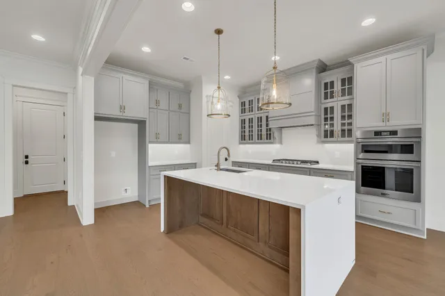 $1,049,000 | 7201 Denton Drive, Bell Buckle, TN 37020