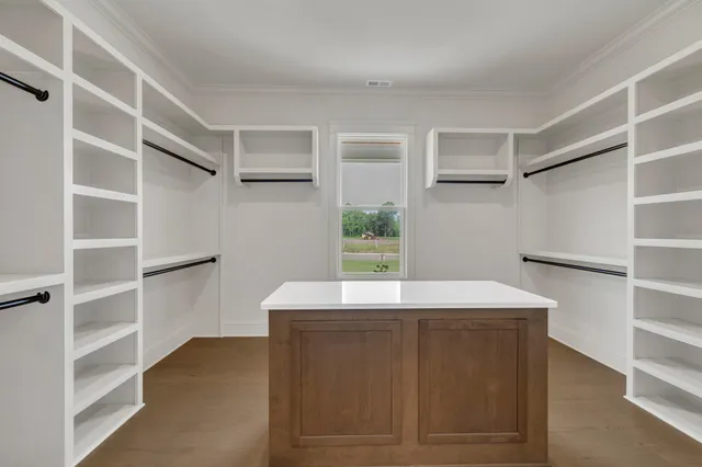 $1,049,000 | 7201 Denton Drive, Bell Buckle, TN 37020