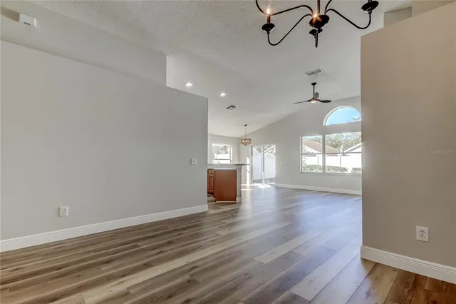 $2,650 | 13431 White Elk Loop, Tampa, FL 33626