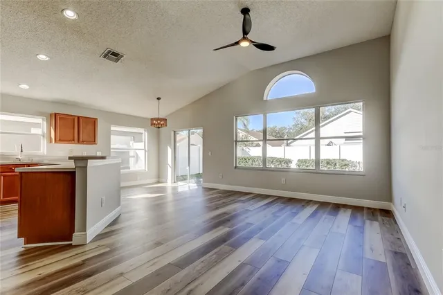 $2,650 | 13431 White Elk Loop, Tampa, FL 33626