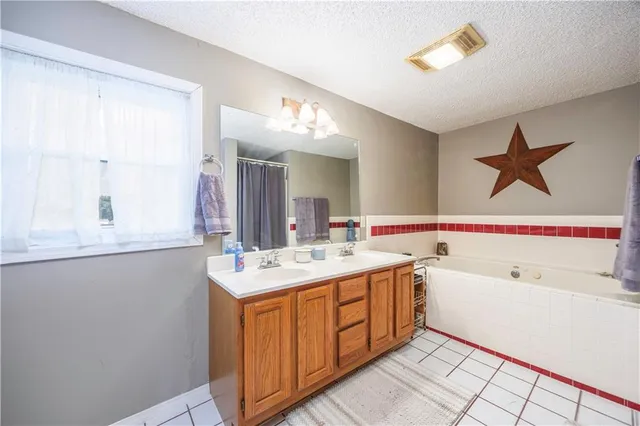 $219,000 | 3323 Hwy 160 N/a Independence Ks 67301 N/a, Independence, KS 67301