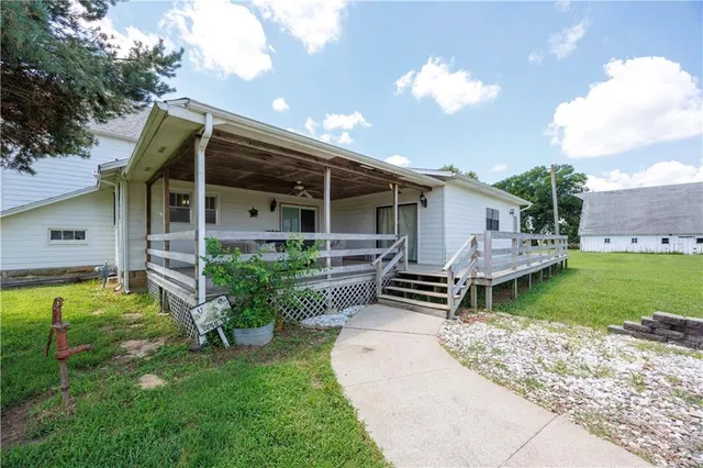 $209,900 | 3323 Hwy 160 N/a Independence Ks 67301 N/a, Independence, KS 67301