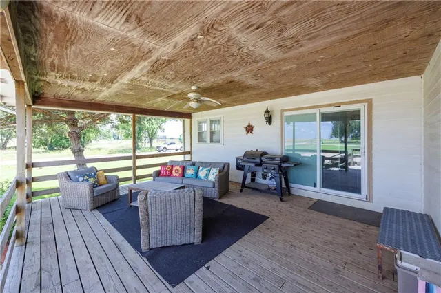 $219,000 | 3323 Hwy 160 N/a Independence Ks 67301 N/a, Independence, KS 67301