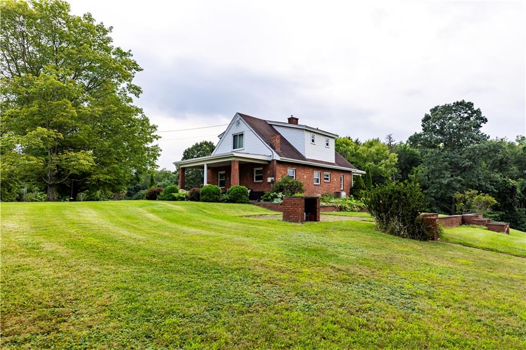 2137 North Forest Grove Road Coraopolis, PA 15108 - Photo 34 of 47 Gallery Image 34