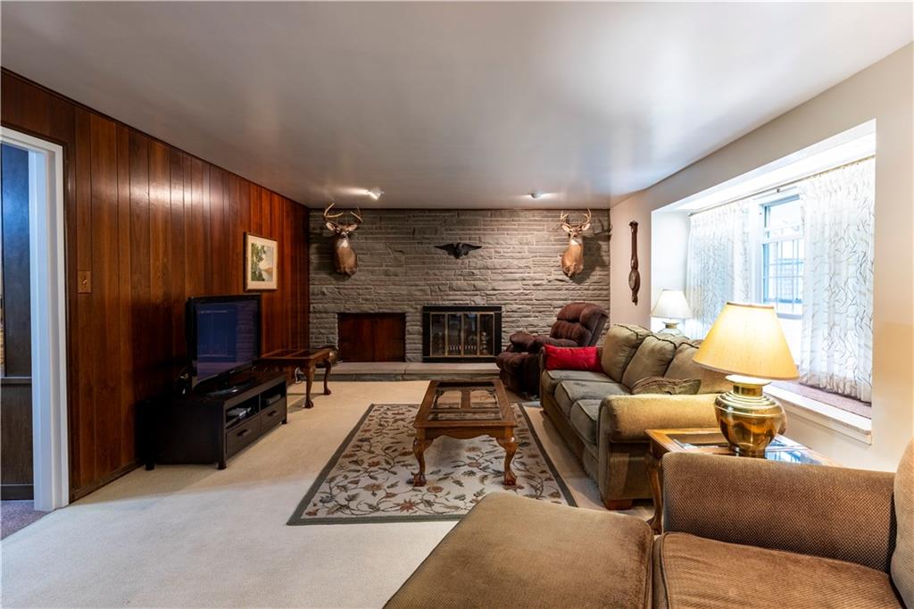 2137 North Forest Grove Road Coraopolis, PA 15108 - Photo 9 of 47 Gallery Image 9
