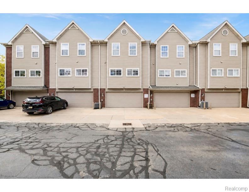 22684 Goddard Road Taylor, MI 48180 - Photo 29 of 29 77F90FD2-AACD-4A2B-AA44-AA64F0A884E3.jpg