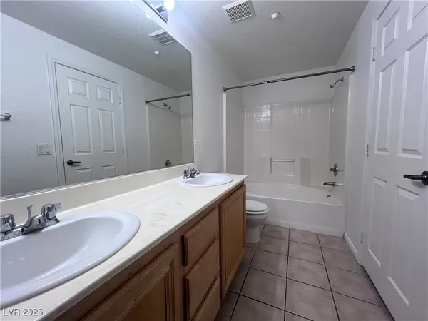 $1,520 | 5855 Valley Drive, Unit 2034, North Las Vegas, NV 89031
