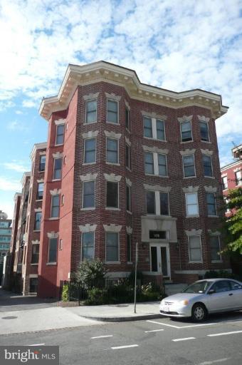 1418 W Street Northwest, Unit 506 Washington, DC 20009 - Photo 1 of 7 Exterior (Main)