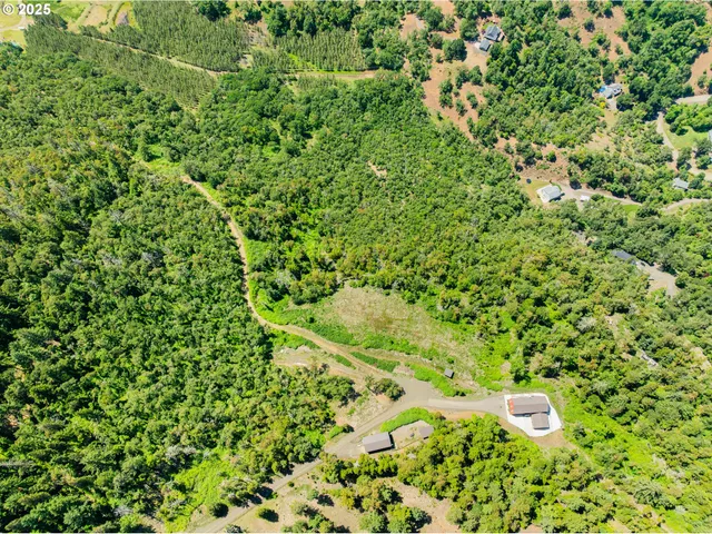 $150,000 | 1650 Gem Drive, Roseburg, OR 97471