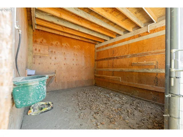 $150,000 | 1650 Gem Drive, Roseburg, OR 97471