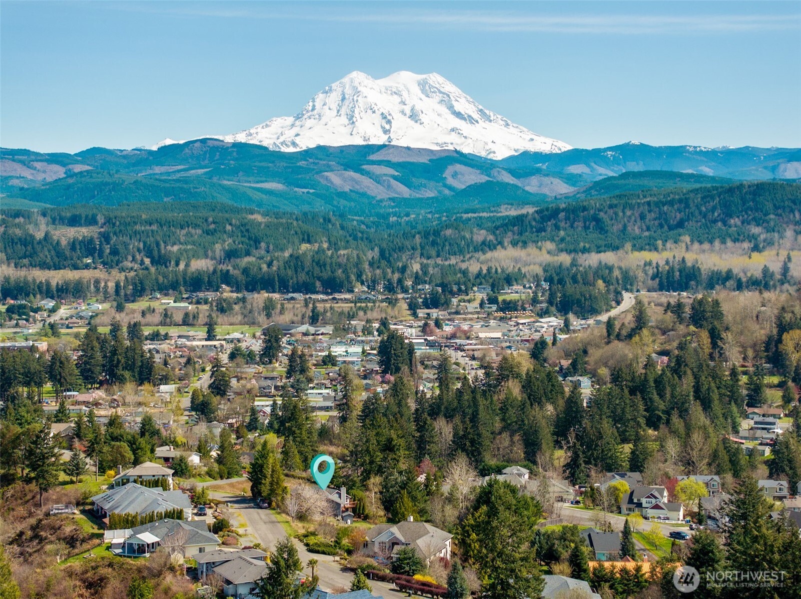 183 Dow Ridge Drive North Eatonville, WA 98328 - Photo 3 of 40 a view of a city