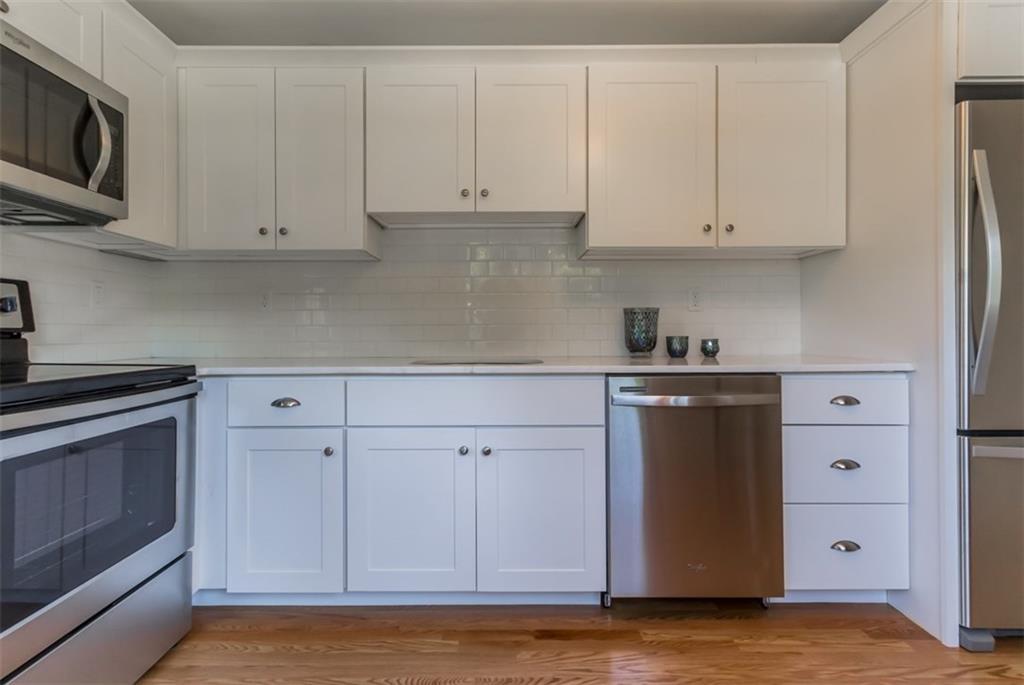 132 Bonnybriar Road South Portland, ME 04106 - Photo 3 of 26 Photo