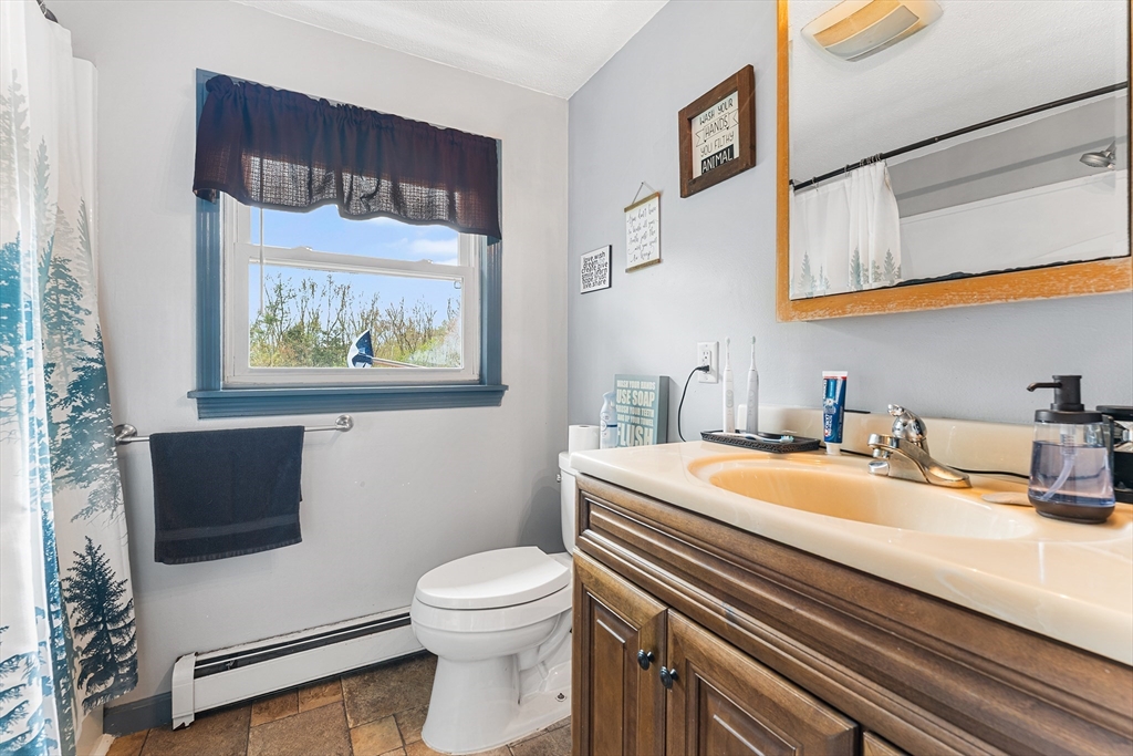 95 Willis Road Phillipston, MA 01331 - Photo 14 of 25 Gallery Image 14