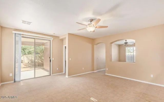 $1,995 | 45954 West Kristina Way, Maricopa, AZ 85139