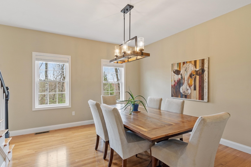 149 Long Hill Road Bolton, MA 01740 - Photo 12 of 37