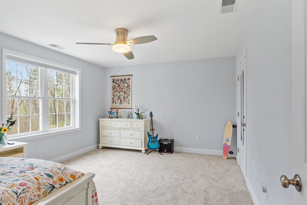 149 Long Hill Road Bolton, MA 01740 - Photo 19 of 37