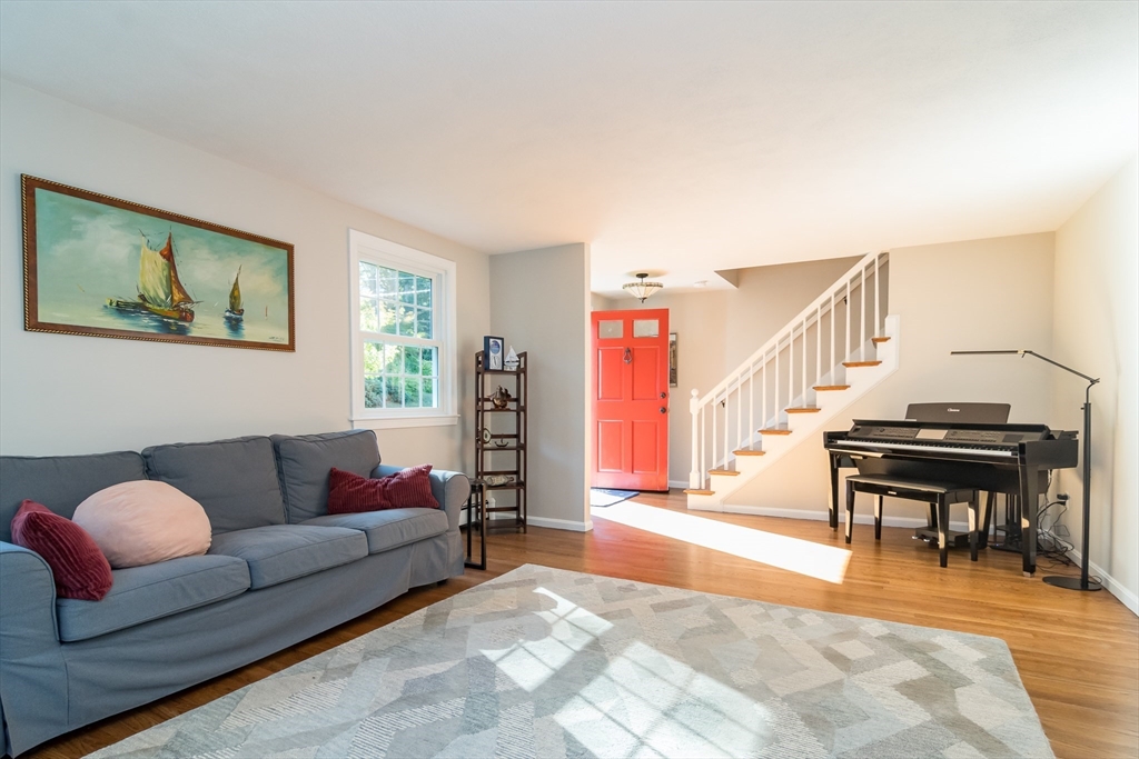 28 Ridge Hill Road Sudbury, MA 01776 - Photo 3 of 35
