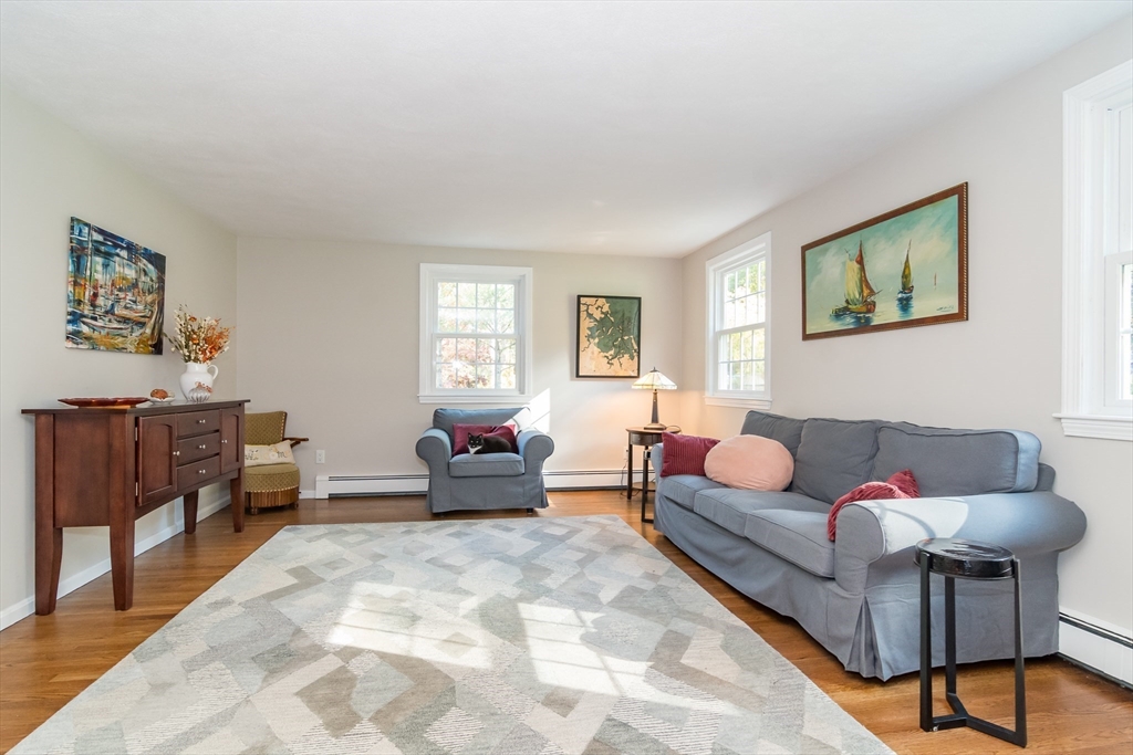 28 Ridge Hill Road Sudbury, MA 01776 - Photo 5 of 35
