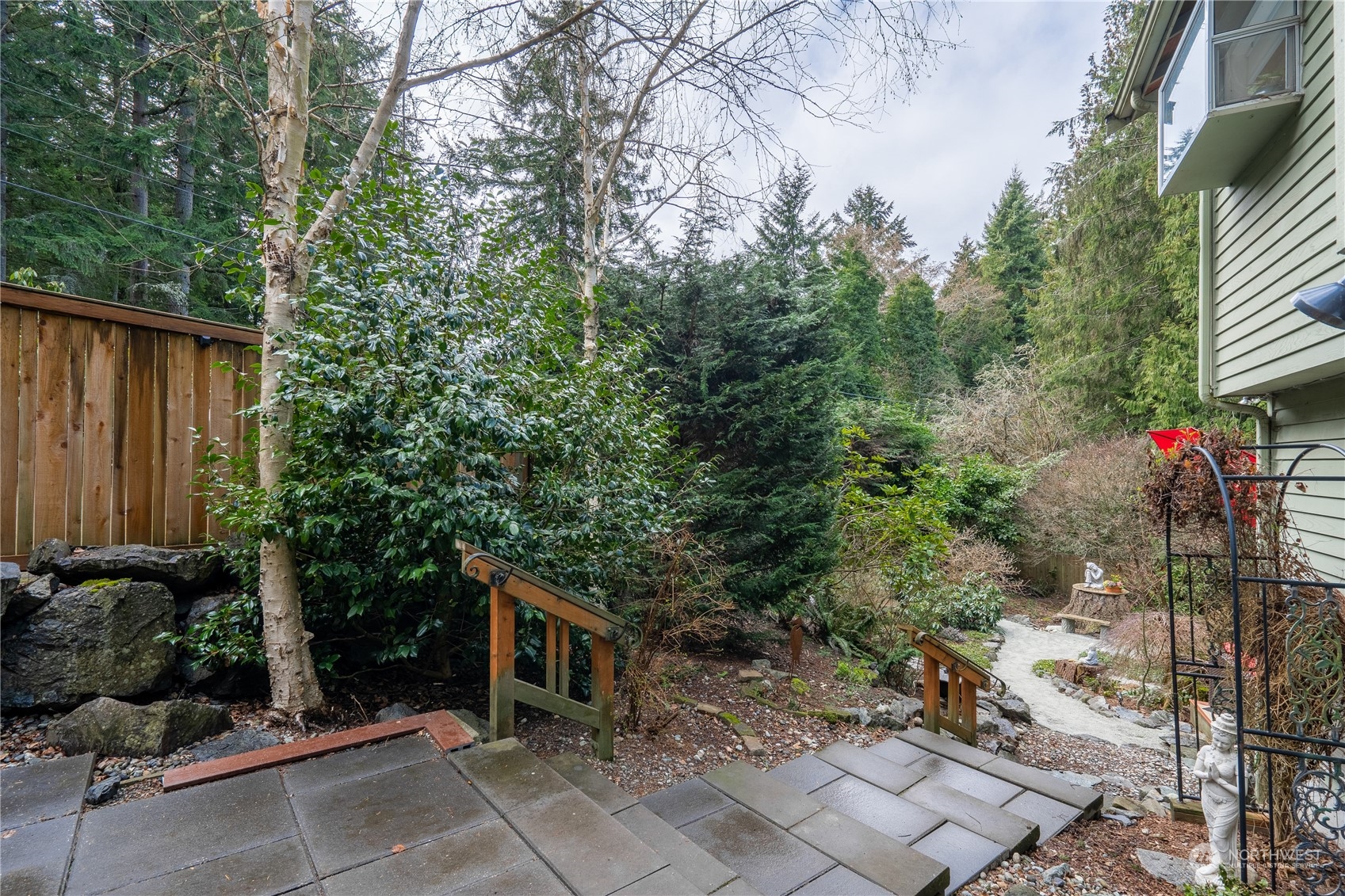 6625 Fisher Road Edmonds, WA 98026 - Photo 34 of 39 Gallery Image 34