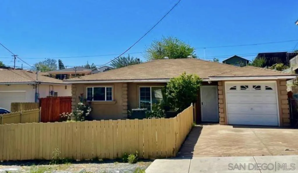 834 Maria Avenue Spring Valley, CA 91977 - Photo 10 of 13