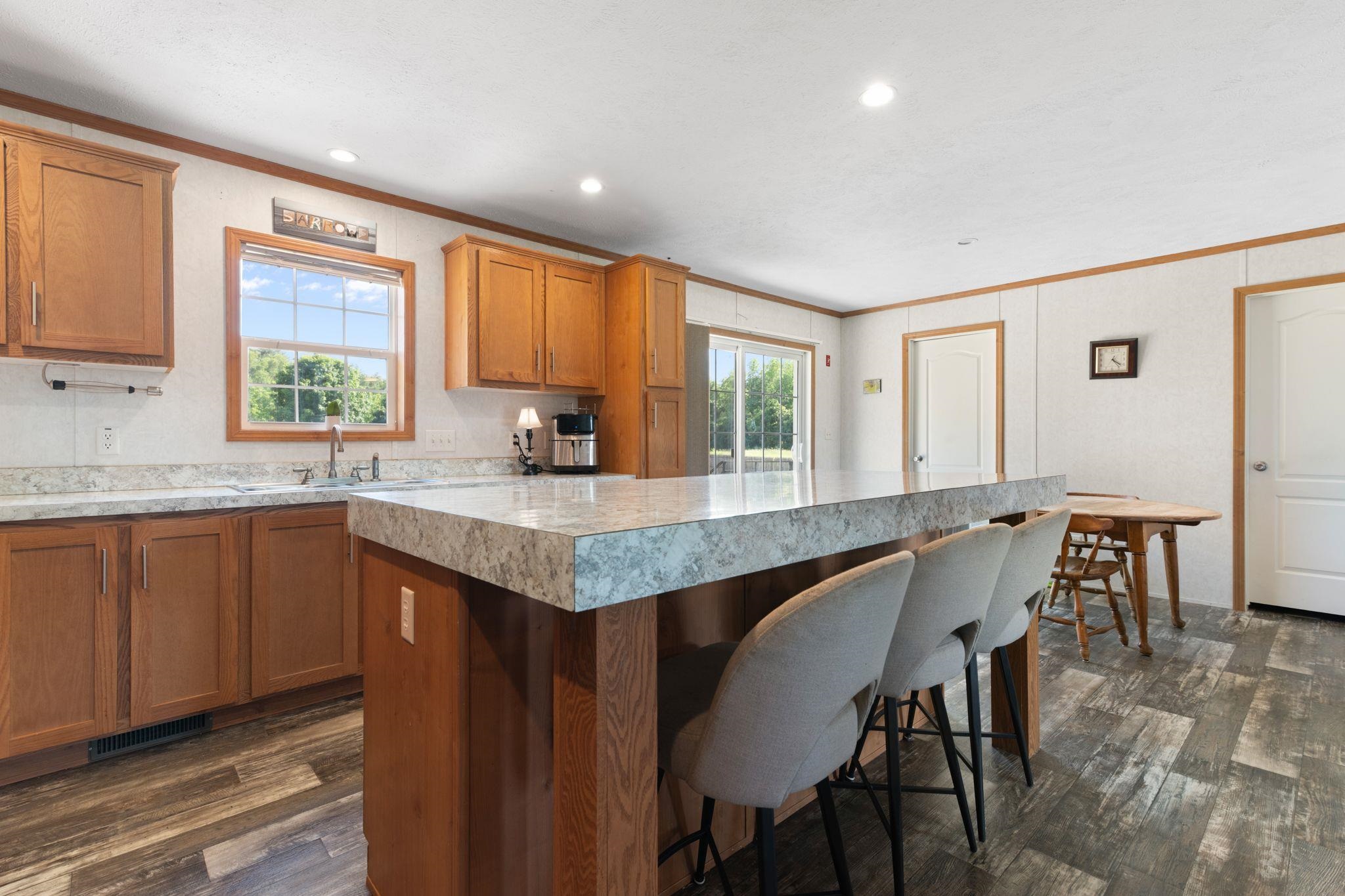 243 Newton Road Vernon, VT 05354 - Photo 6 of 21