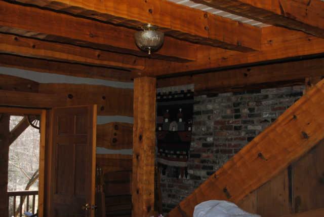 2900 Dee O'Guin Road Centerville, TN 37033 - Photo 6 of 20 Detail of entry and steps up