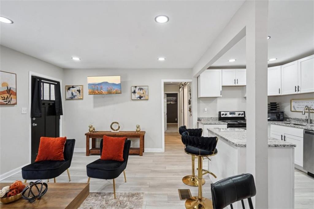 2740 Norma Circle Decatur, GA 30034 - Photo 4 of 36