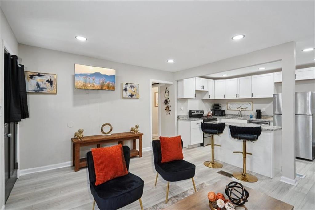 2740 Norma Circle Decatur, GA 30034 - Photo 10 of 36