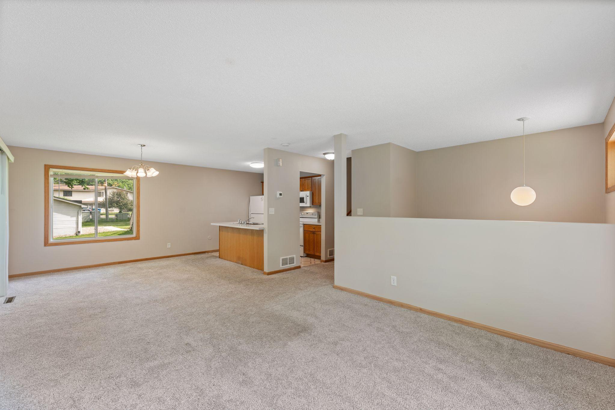 1380 Silver Lake Road Northwest New Brighton, MN 55112 - Photo 4 of 27