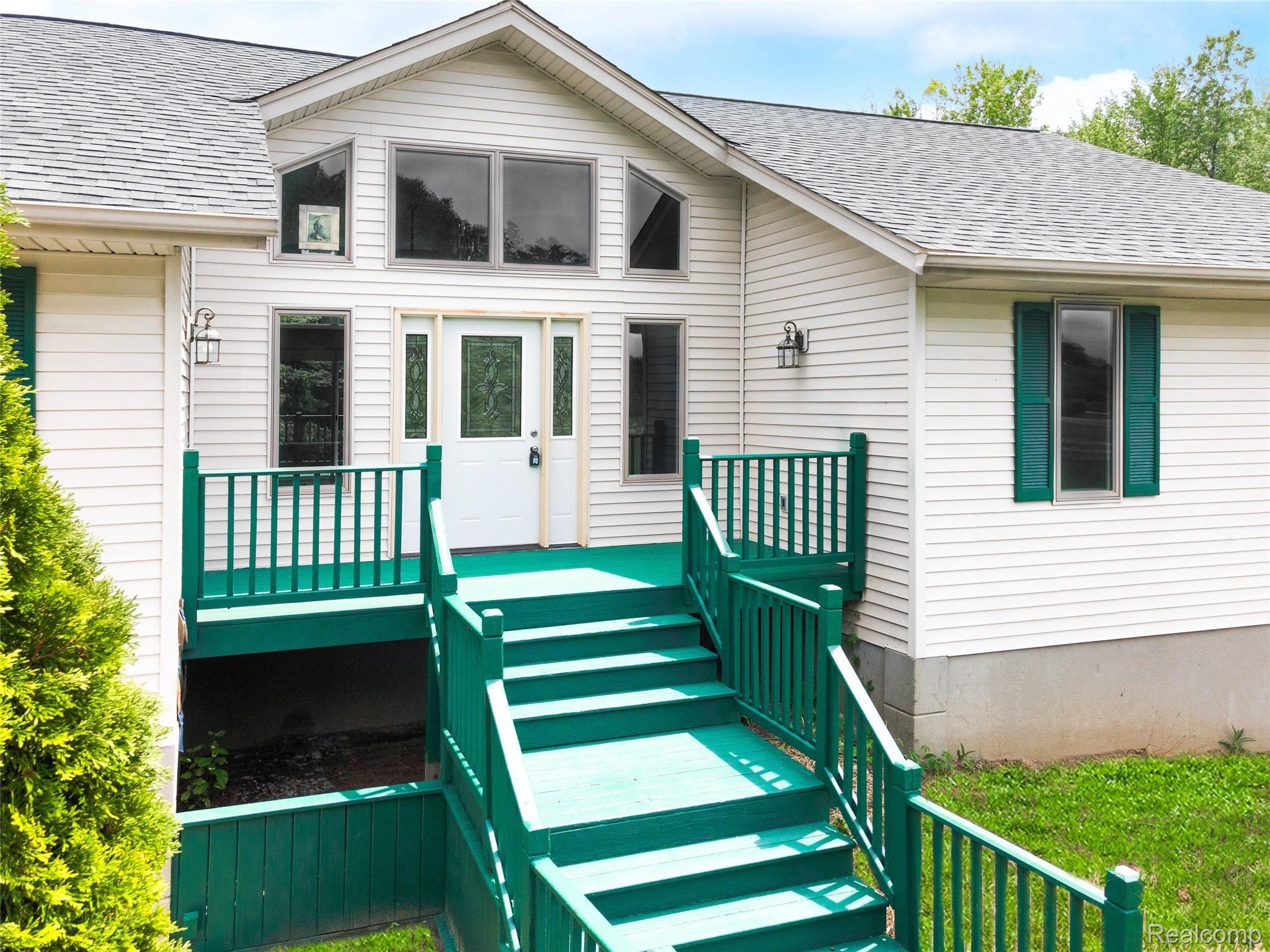 22135 Inkster Road Romulus, MI 48174 - Photo 3 of 40 3.jpg