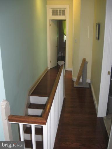 3015 Keswick Road Baltimore, MD 21211 - Photo 11 of 26 Upstairs Hall Way